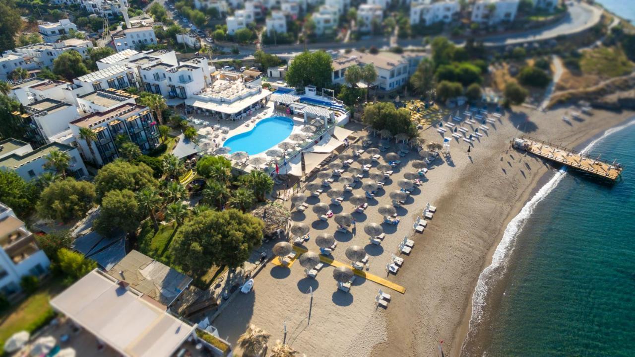 Charm Beach Hotel Akyarlar Ngoại thất bức ảnh
